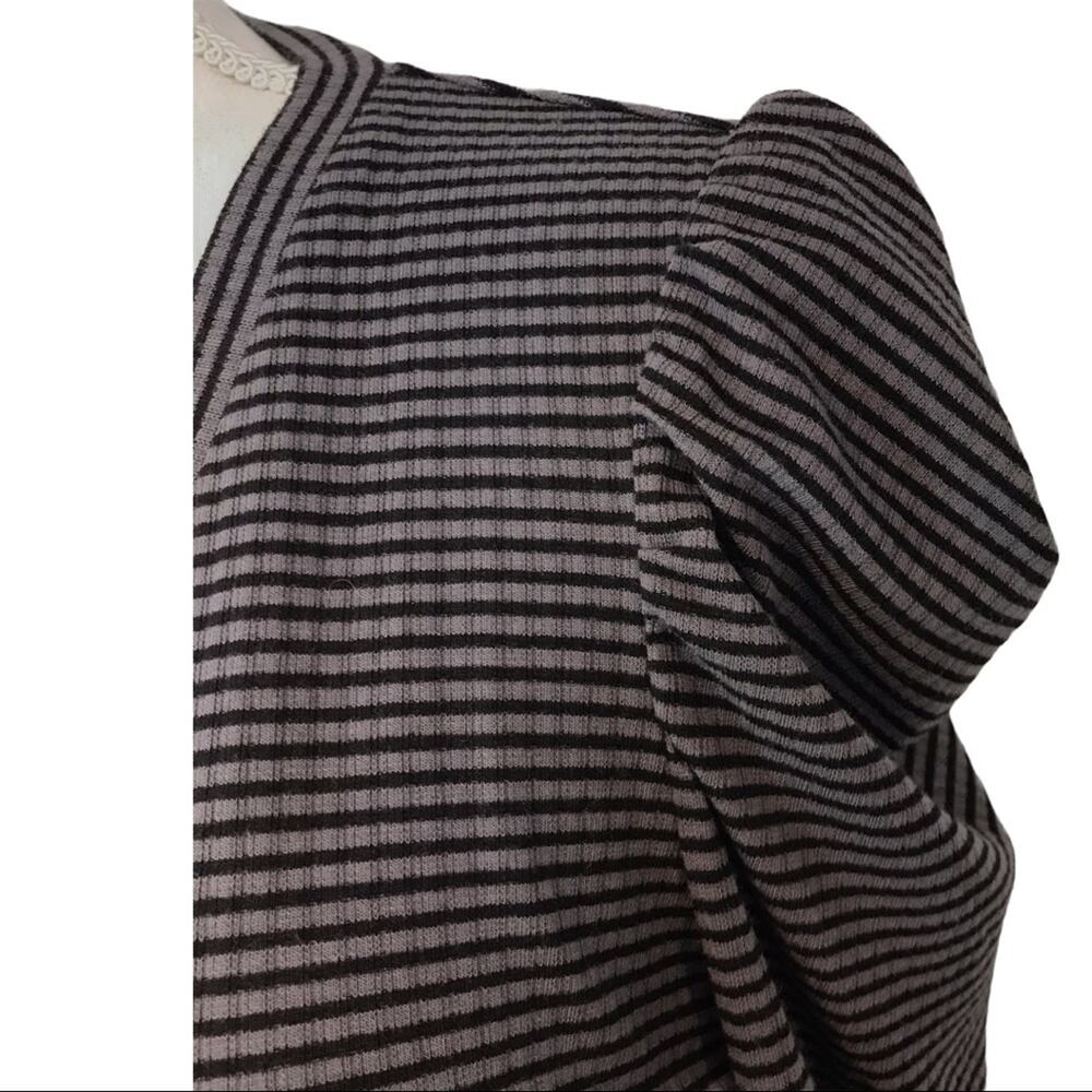 NWT ELLA MOSS Drape Puff Long Sleeve Gray Black Stripe Sz L - Picture 4 of 9